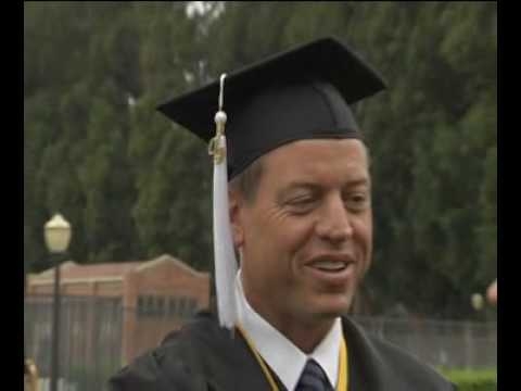 Embedded thumbnail for Troy Aikman 2009 Commencement
